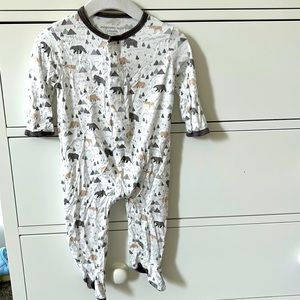Magnetic Me 3-6 months parent favorite footie pajamas